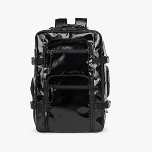 Terra 26L Laptop Duffel Backpack in Obsidian